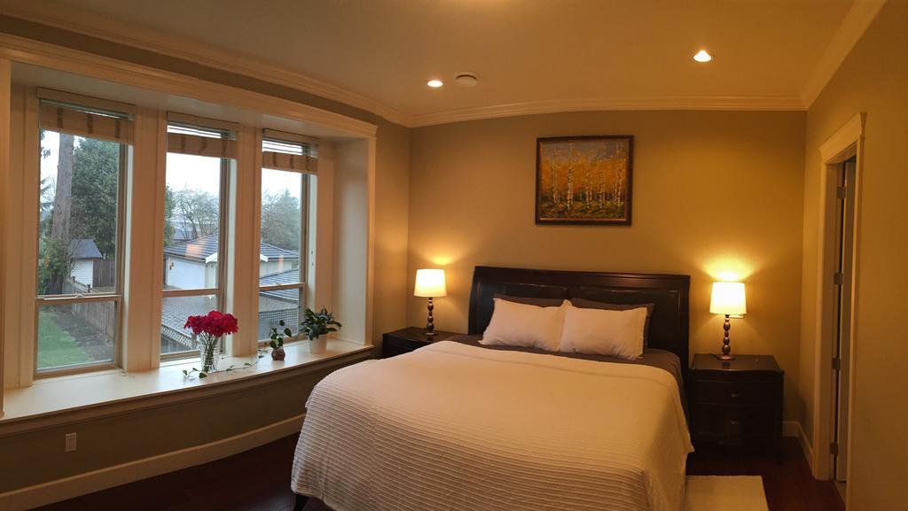 Imperial House Bed & Breakfast Burnaby Ruang foto